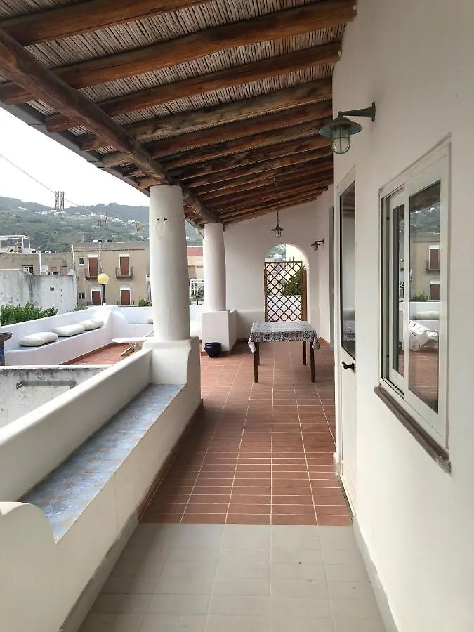 Ferienhaus Villa Isola - Lipari Centro Storico Italien