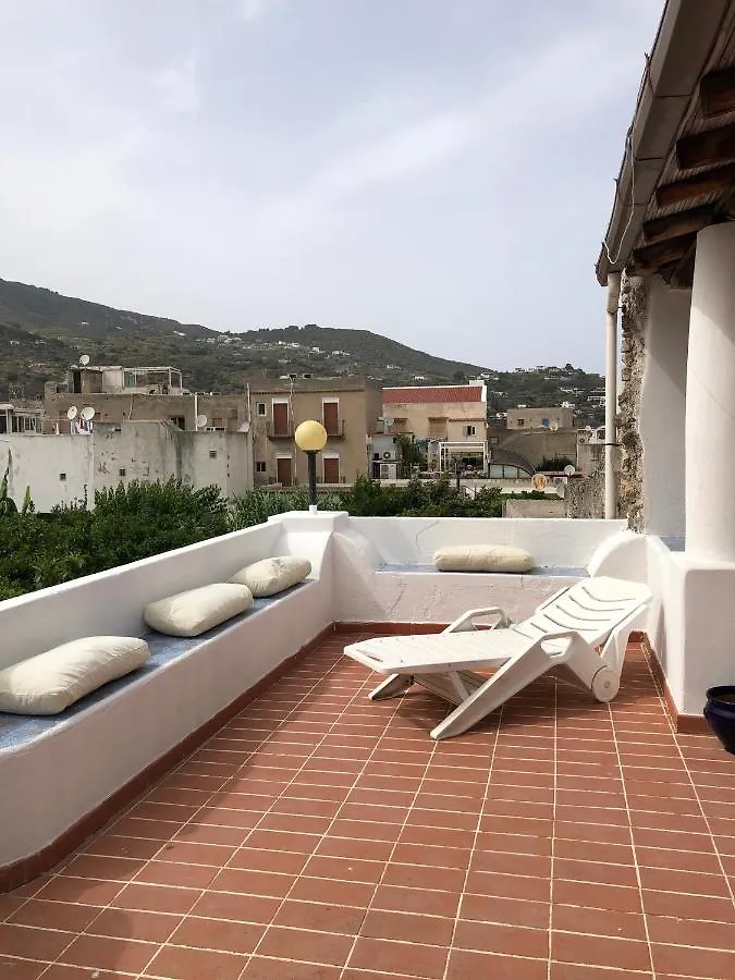 Villa Isola - Lipari Centro Storico