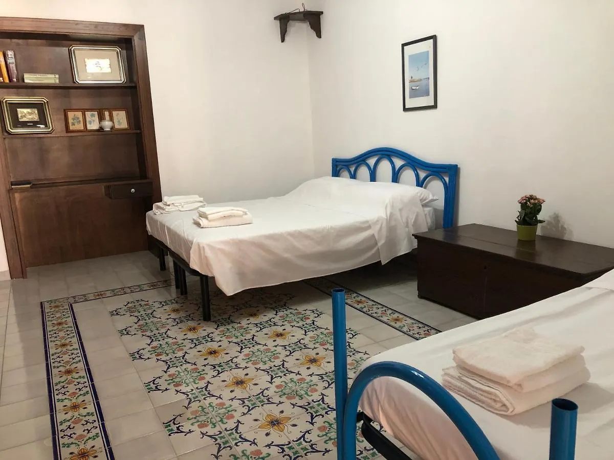 Villa Isola - Lipari Centro Storico 0*, Lipari (Isola Lipari)